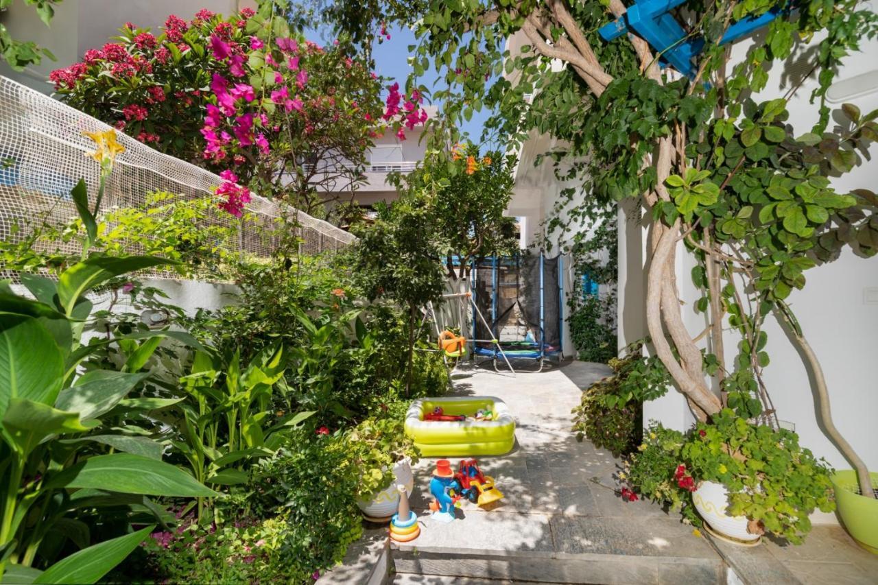 House Of Flowers Apartment *